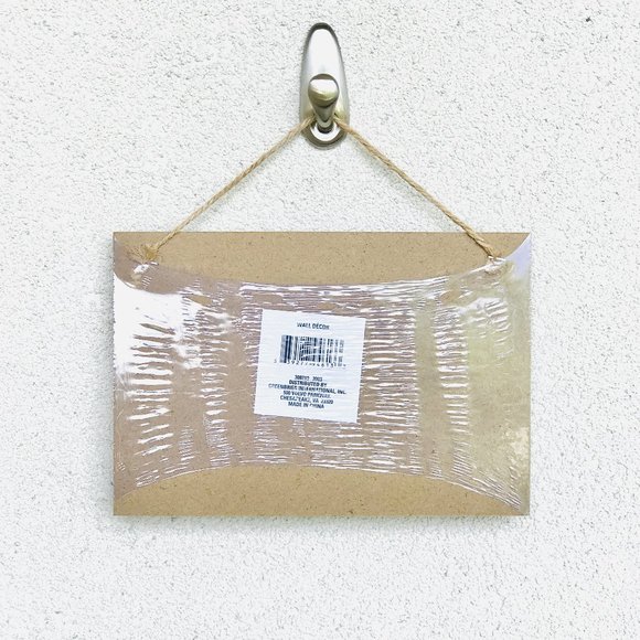 π5/$25 Shine Bright Heart Perpetual Wall Calendar - Picture 4 of 8